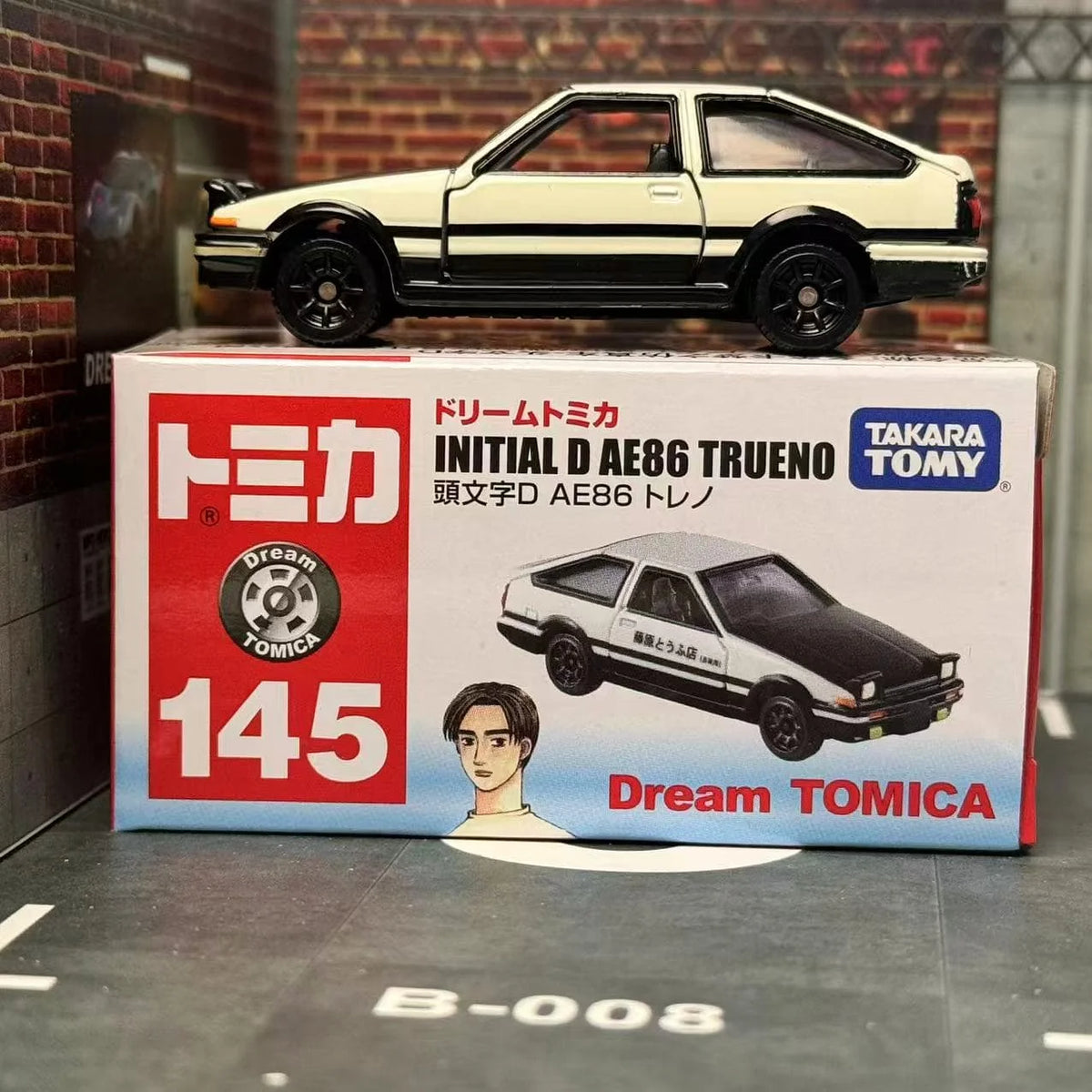 Dream Tomica NO. 145 Initial D AE86 TRUENO Toyota Takara Tomy Diecast Metal Car In Toy Vehicle Model Collection Anime