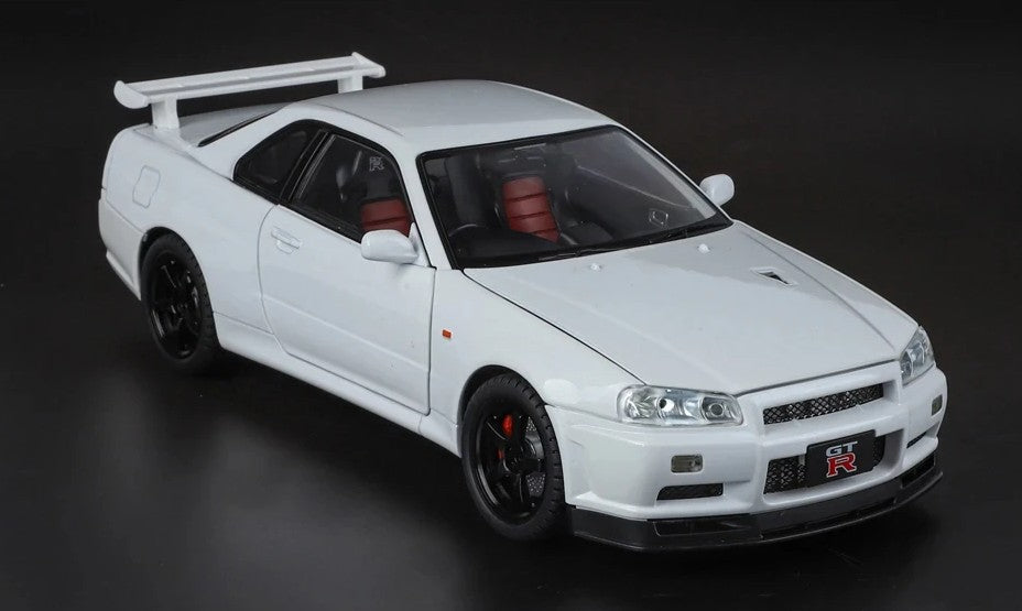 Nissan Skyline GT-R (R34) 1:18 Diecast Scale Model